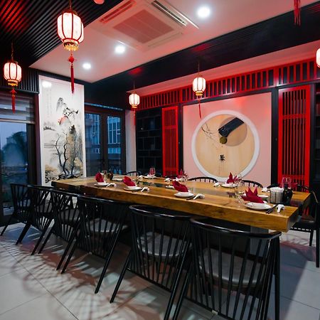 Khách sạn Hero Thanh Hóa Esterno foto